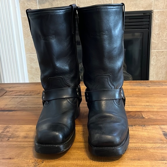 ELEMENT square toe black motorcycle boots. Barely worn. - Picture 3 of 9
